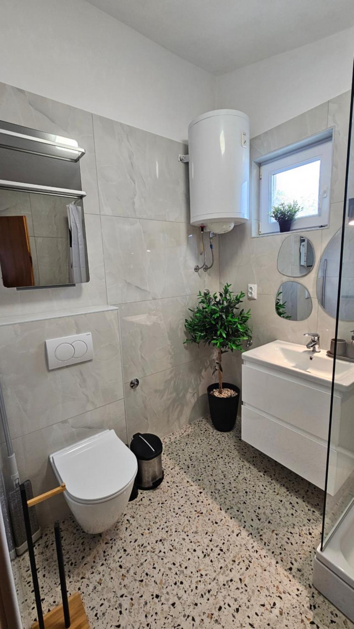 Apartment Pegy Vir